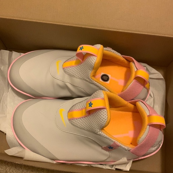 Nike Shoes Nike Shoes Sneakers For Nurses And Medical Workers